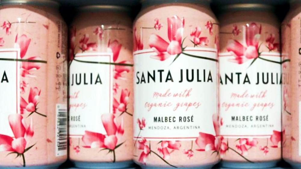 Santa Julia en lata