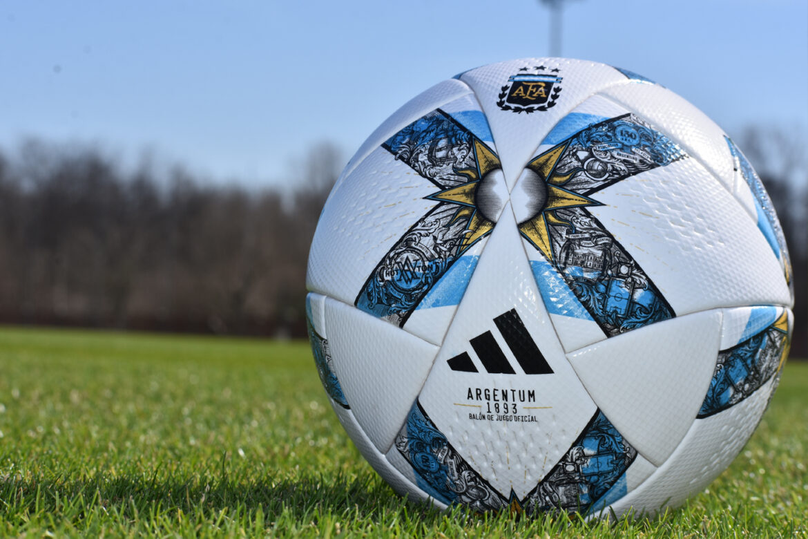 Adidas pelota oficial