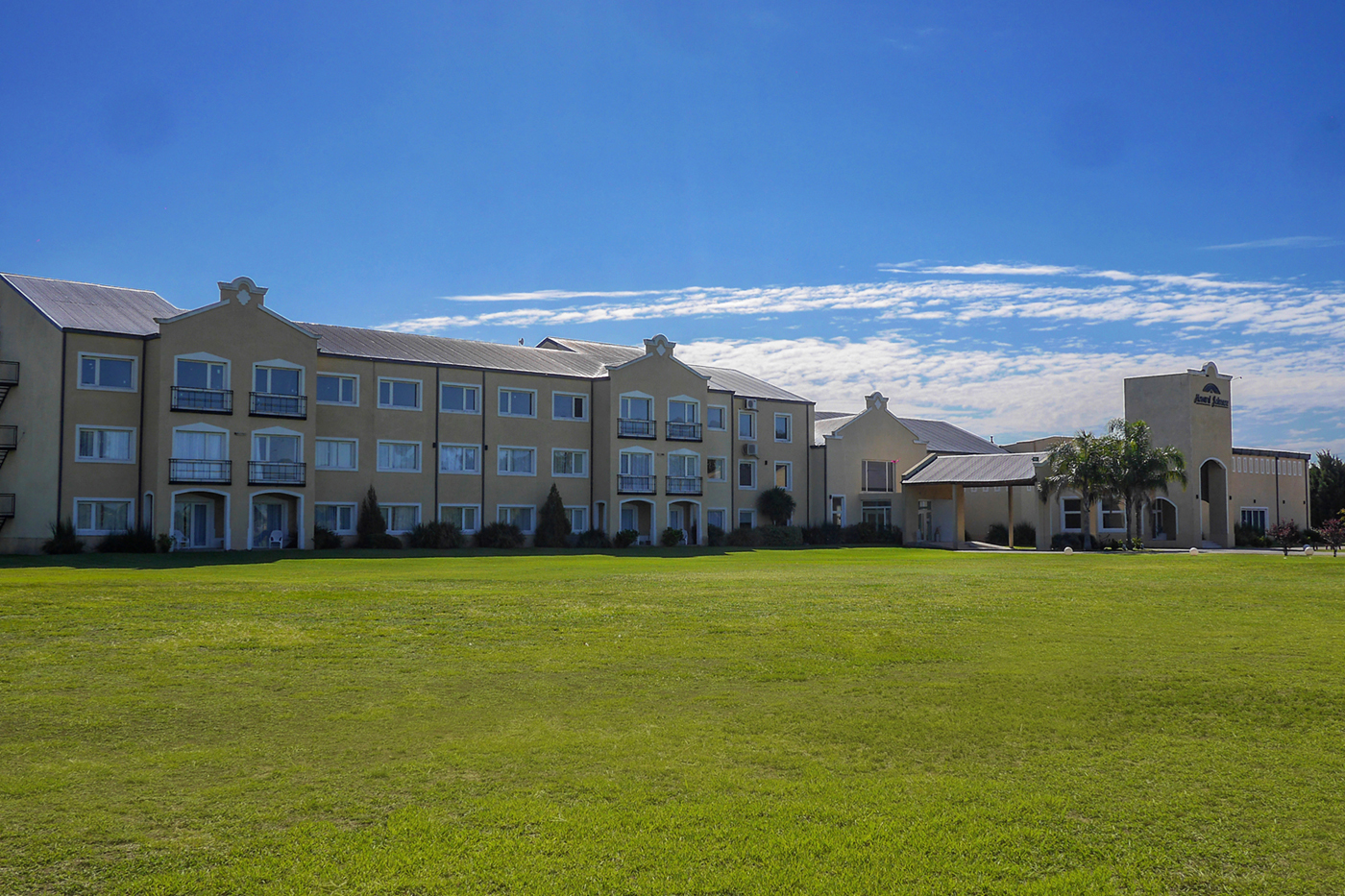 Howard Johnson Hotel
