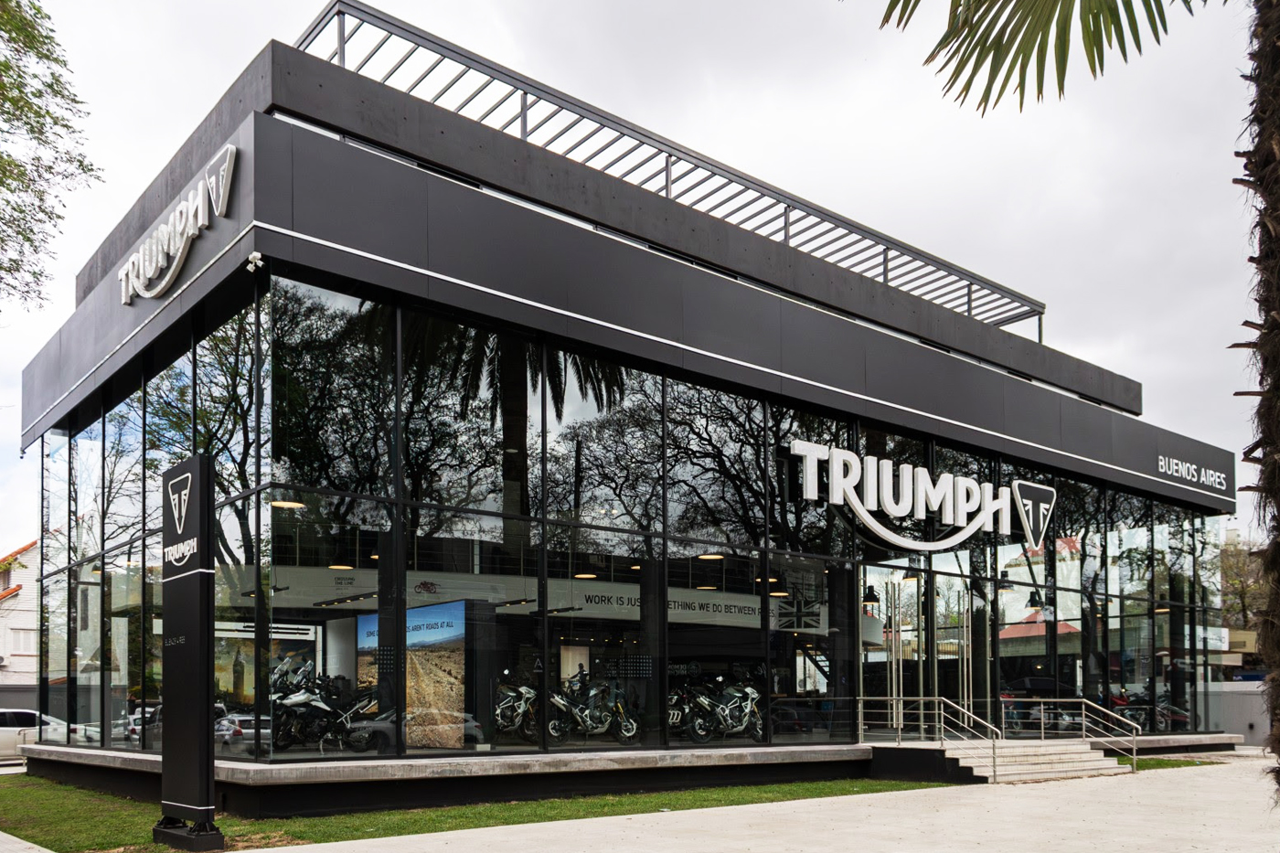 Triumph local
