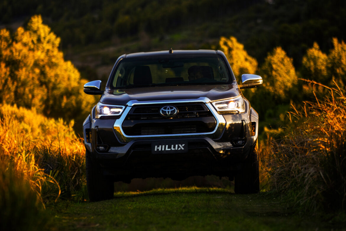 Hilux SRX