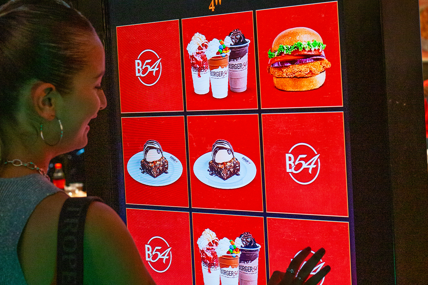 Burger54