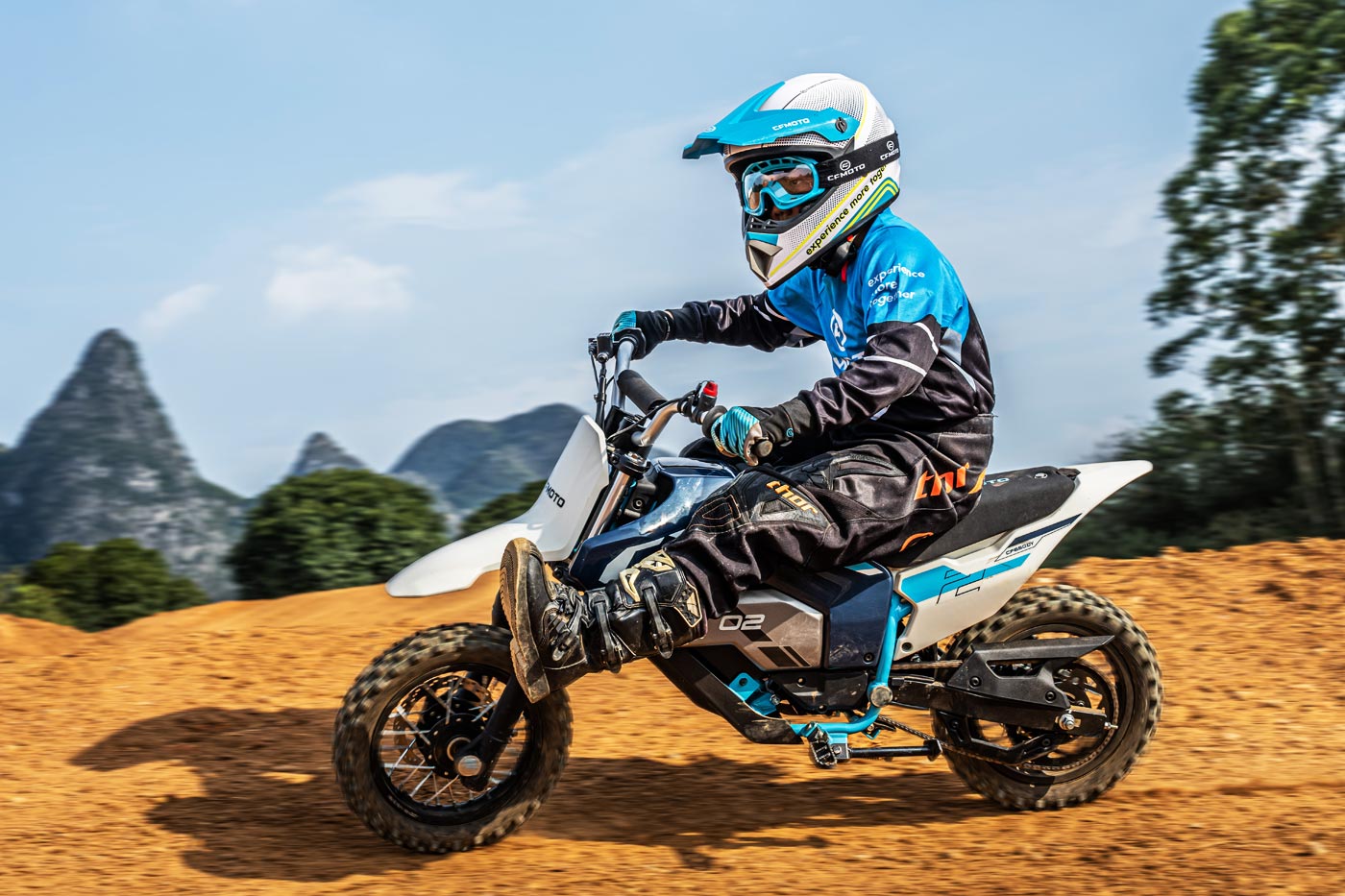 CFMOTO