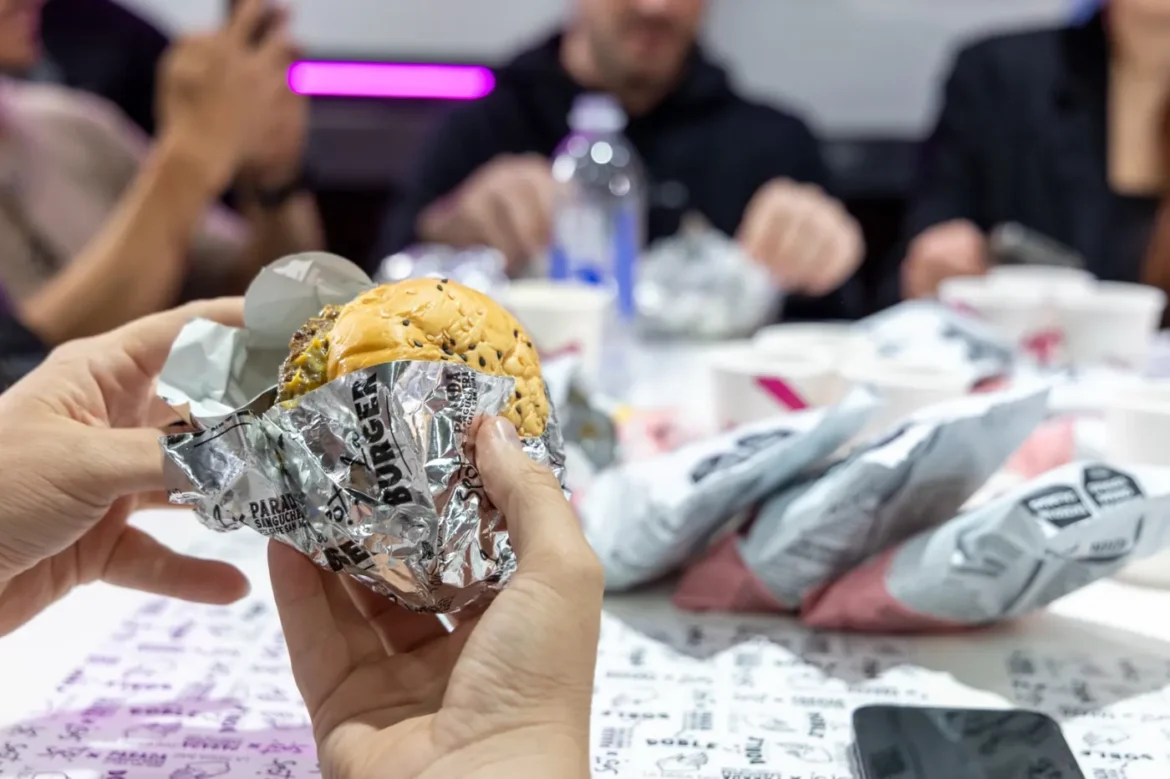 hamburguesa gourmet estaciones – La Doble