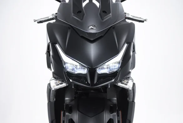 Kymco Xciting VS 400 – Frente