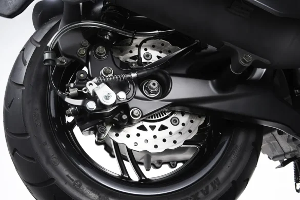 Kymco Xciting VS 400 – Rueda trasera